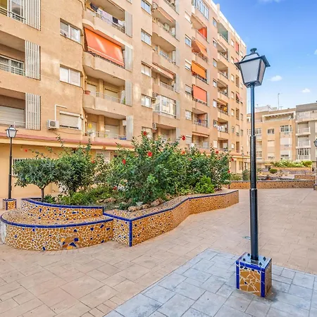 A 199m De La Playa Apartment